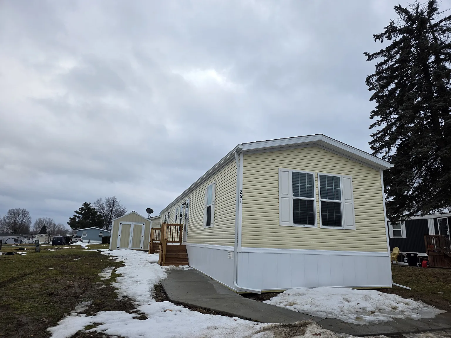 261 W Glengarry Ct #559 photo 1