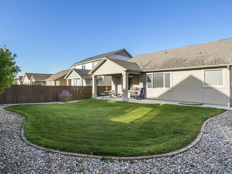 10865 Echo Canyon Dr — Photo 26