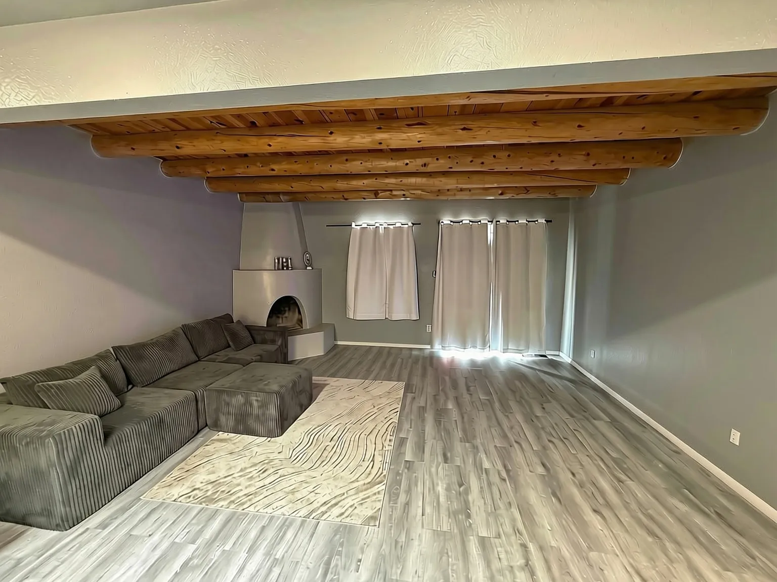 2 bed, 1006 sqft, $2,400 — Photo 4