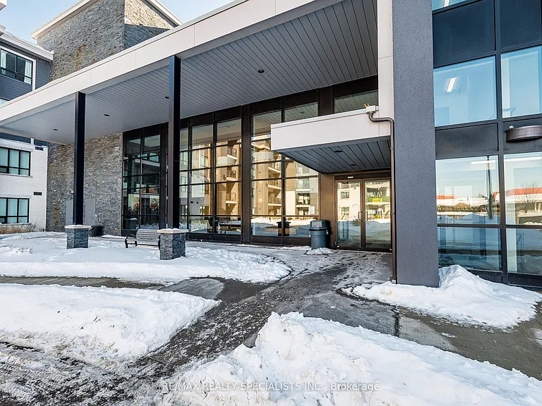 3170 Erin Mills Pkwy #131 — Photo 4