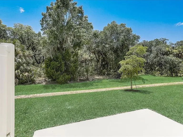 8449 Lunar Skye St — Photo 35