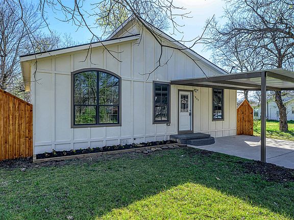 4th image of 1905 S Walnut St