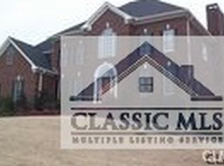 1380 Lake Wellbrook Dr, Athens, GA 30606