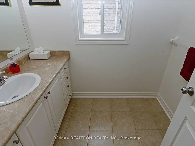 1684 Gower Dr — Photo 21