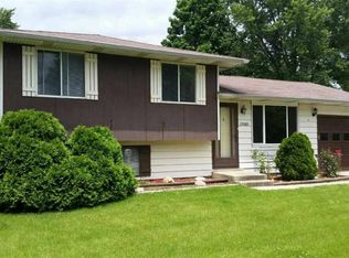 29085 Norman Ct, Elkhart, IN 46516