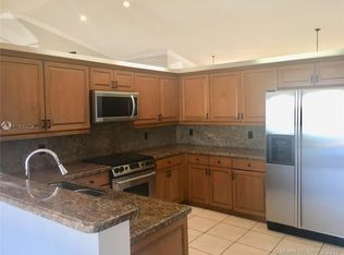 19321 NW 8th St, Pembroke Pines, FL 33029