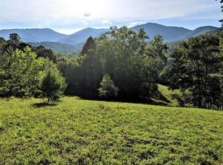 4956 Upper Burningtown Rd, Franklin, NC 28734