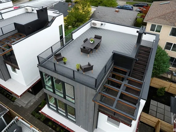 4226 Midvale Ave N #A, Seattle, WA 98103