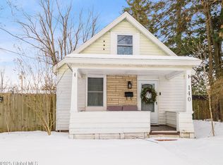 140 Lorraine Ave, Schenectady, NY 12304