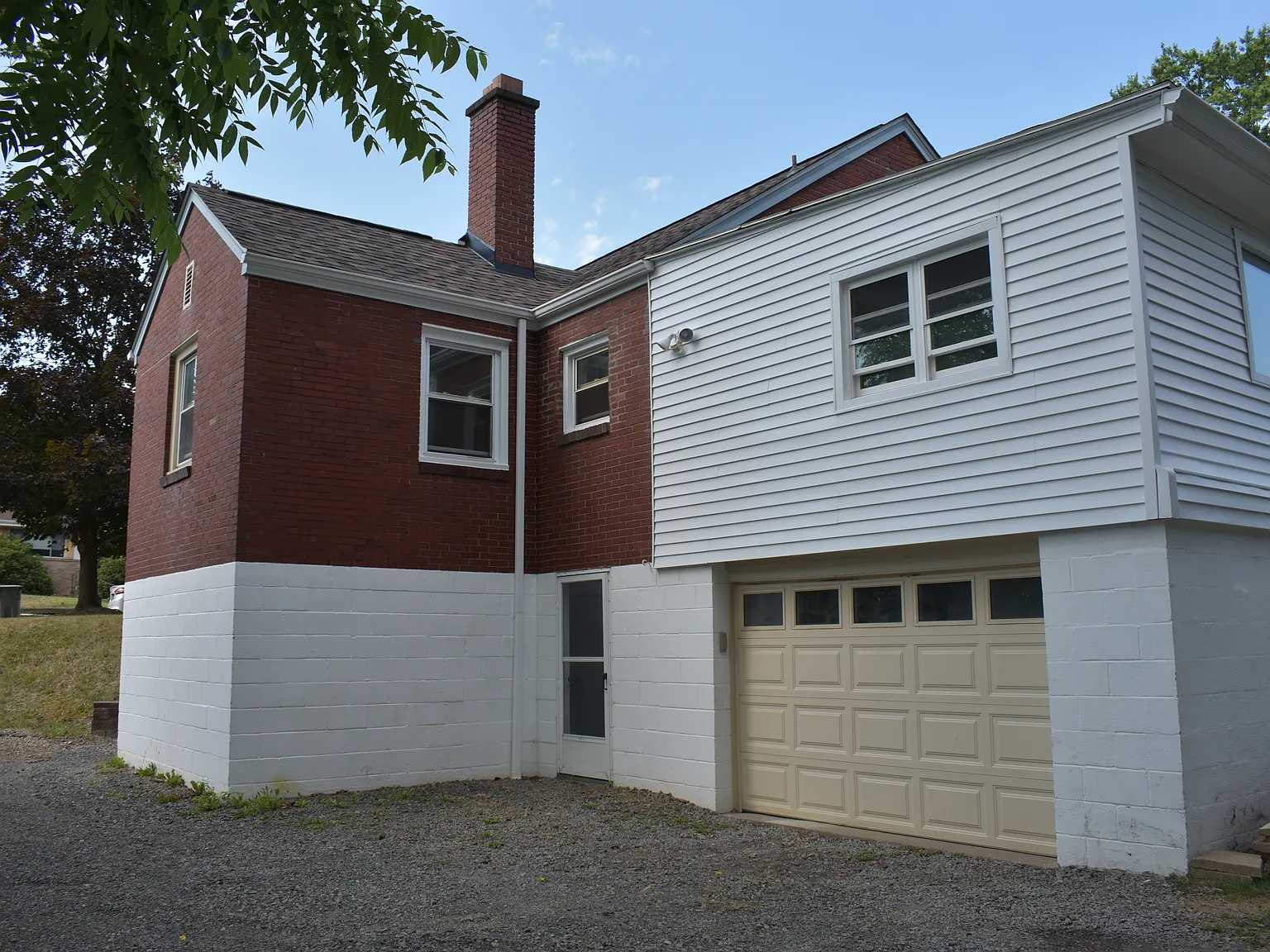 3 bed, 1332 sqft, $1,850 — Photo 4