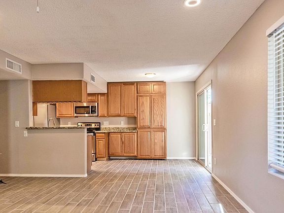3rd image of 14262 N Oakwood Ln #116A