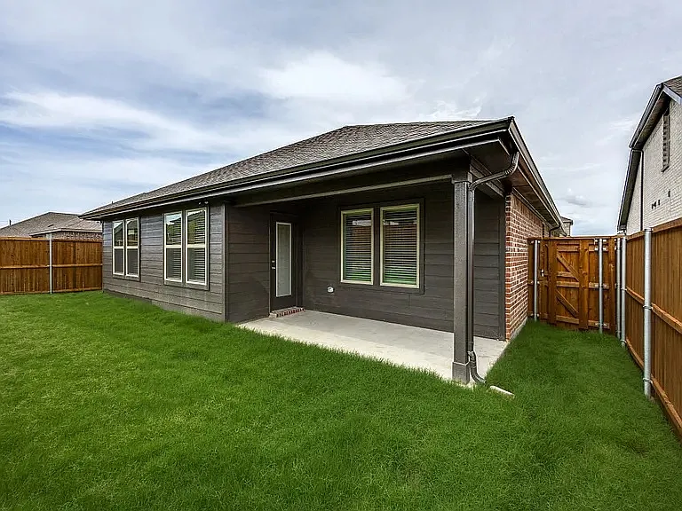 3925 Jasper Ln — Photo 22