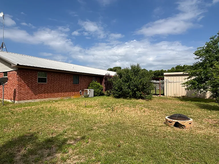 4188 US Highway 82 E — Photo 2