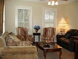 1st image of 1833 Tidwell Ln