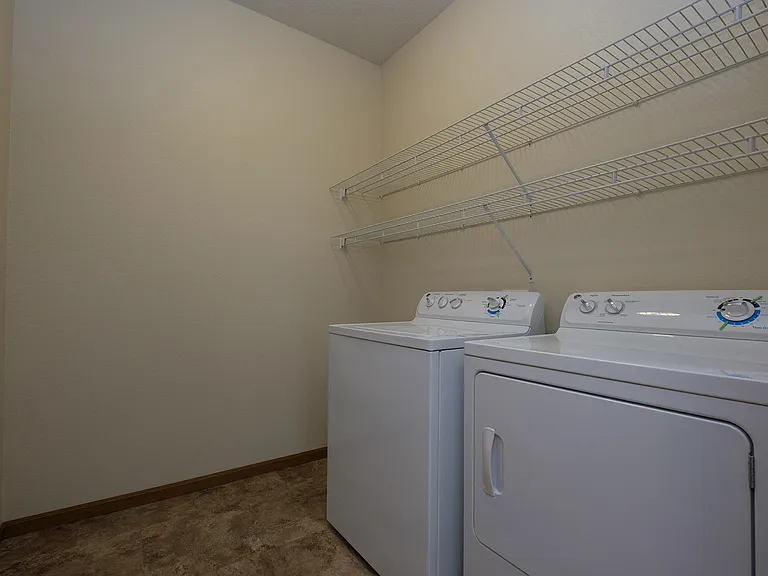 North Sky Apartments | Laundry Room