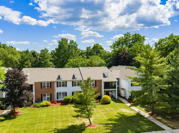 111 Cartwheel Court #28, Washingtonville, NY 10992