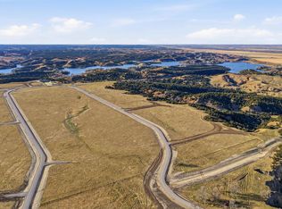 3 Cedar Blf, Brady, NE 69123