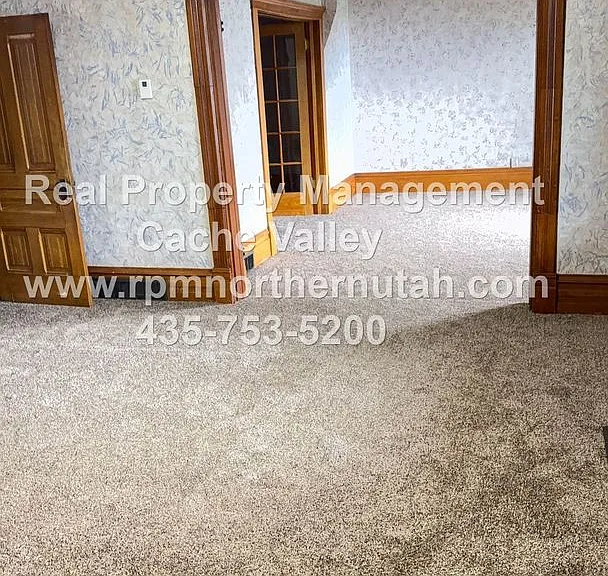 26 N Main St — Photo 9