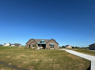 2208 Continent Ct, Krum, TX 76249