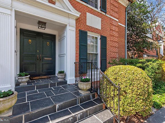 2nd image of 2238 47th St NW