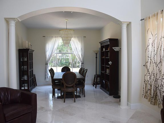5th image of 9898 Palma Vista Way