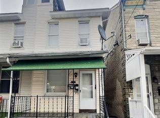 725 Pear St, Reading, PA 19601