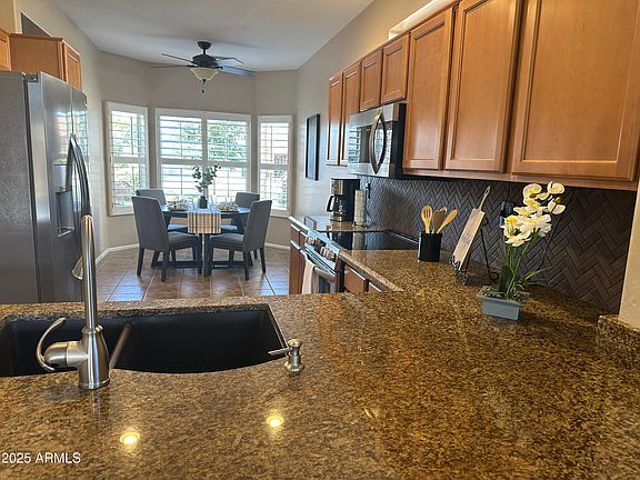 3rd image of 18477 N GILA SPRINGS Drive