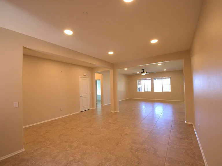 19122 Graham Ln — Photo 7