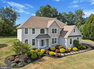 150 Horseshoe Ln, Pottstown, PA 19465