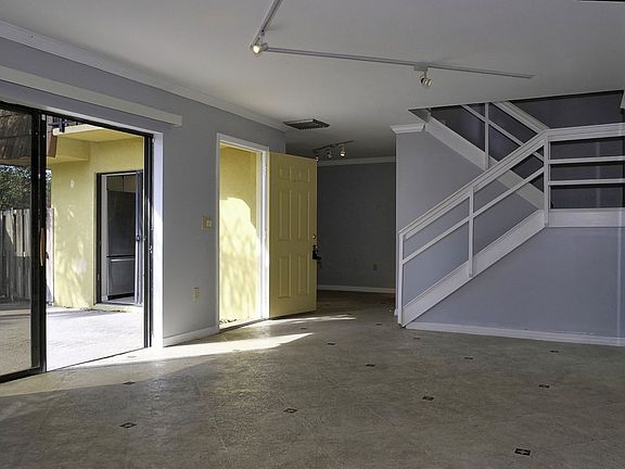 3rd image of 5261 Brook Ct #246