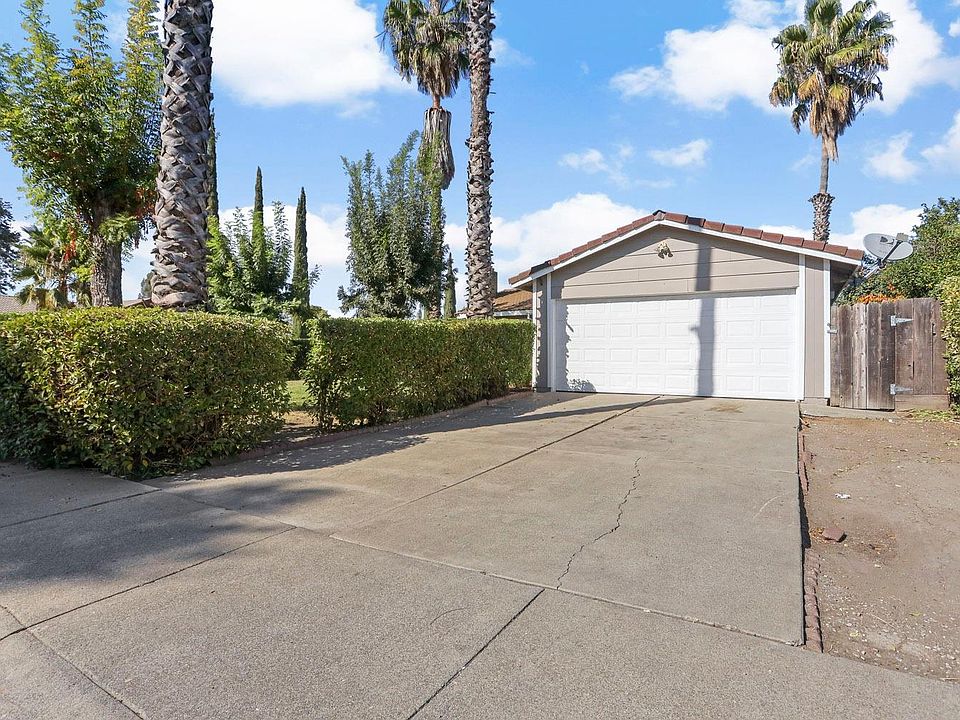 1st image of 8805 Aylesford Ln