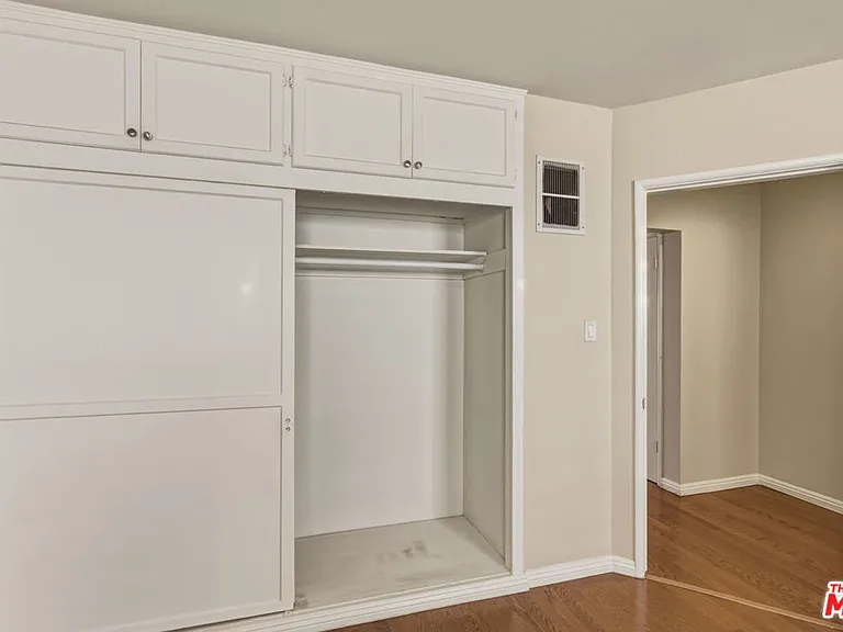 1643 N Formosa Ave — Photo 17