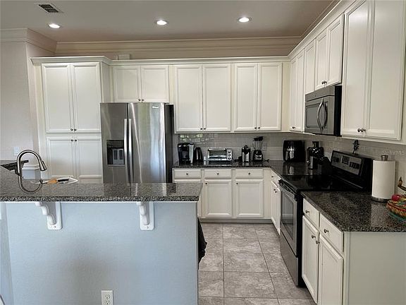 5th image of 10661 Belfry Cir