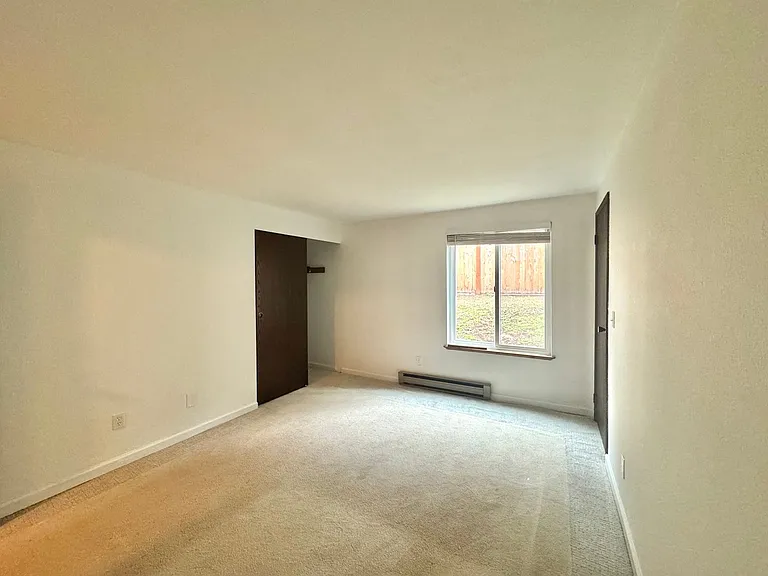 14556 NE 31st St #G103 — Photo 8