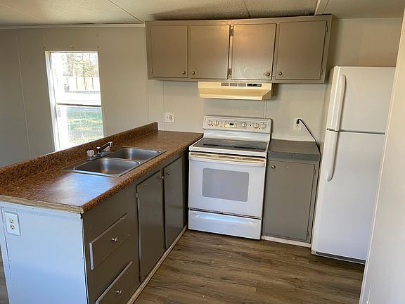 4th image of 612 N Main St Lot 3