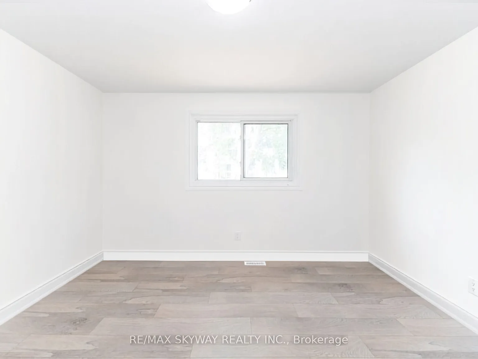 6 bed, $3,800 — Photo 3