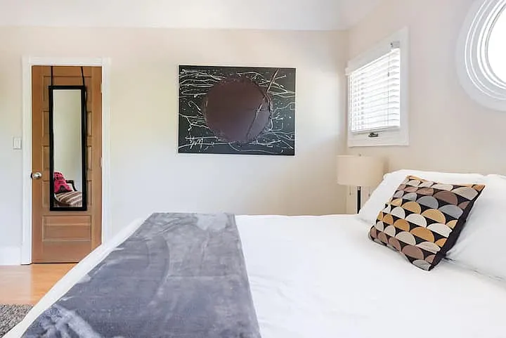 1100 Greenleaf Ave #A — Photo 16