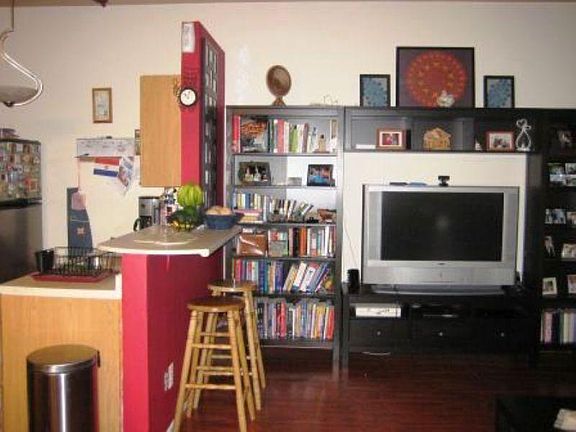 5th image of 4945 Americana Dr