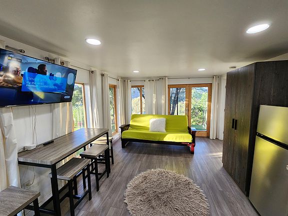 5th image of 24840A Lake Wohlford Ct