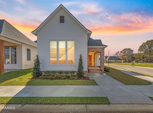 209 Hearth St, Lafayette, LA 70508