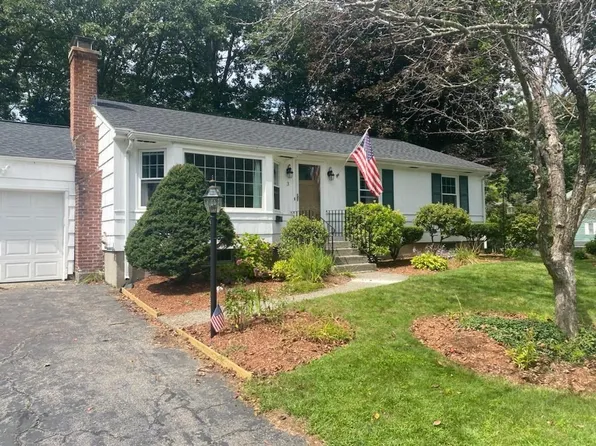 3 Wild Rose Ave, Holden, MA 01520
