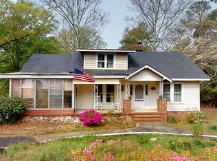 504 S McNeill St, Carthage, NC 28327
