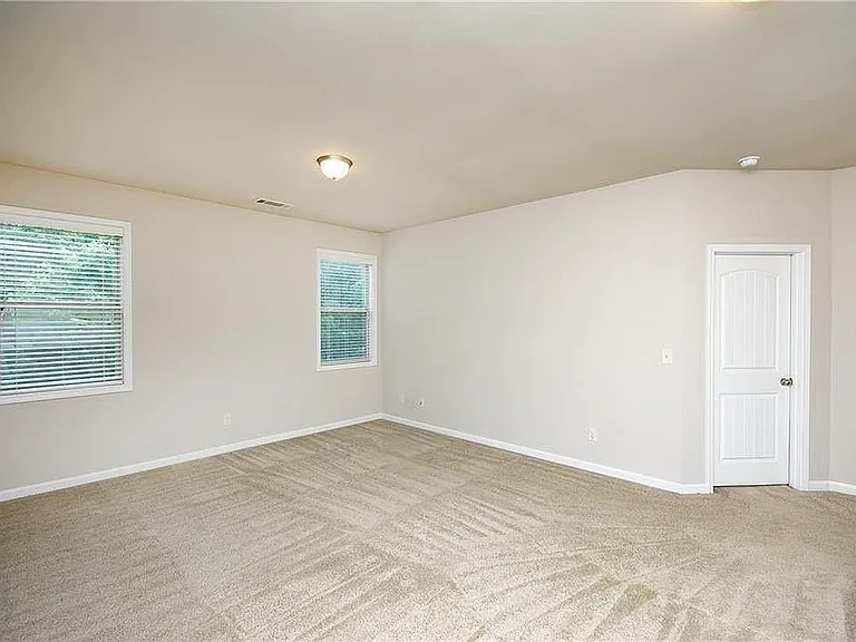 7490 Silk Tree Point — Photo 25