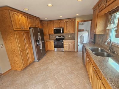 618 Central Ave, Center Point, IA, 52213