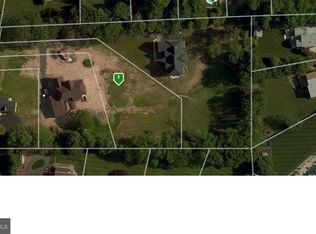 1111 Holland Rd, Southampton, PA 18966