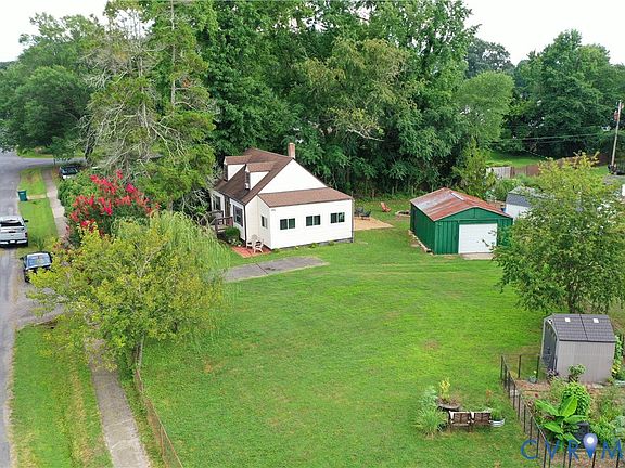 5th image of 107 N Chatham Dr