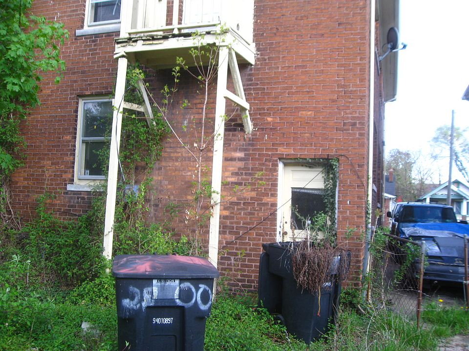2498 Glendale St, Detroit, MI 48238 | Zillow