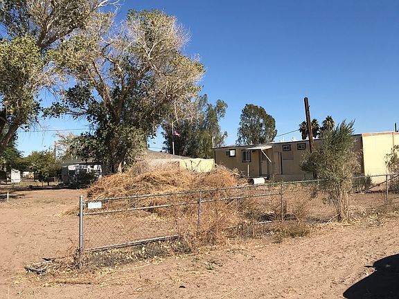 2nd image of 2111 Maverick Dr