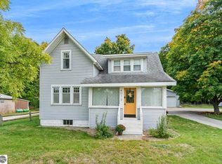 4073 Garfield Rd, Kingsley, MI 49649