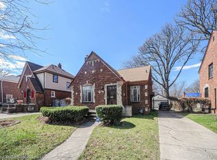4849 Grayton St, Detroit, MI 48224